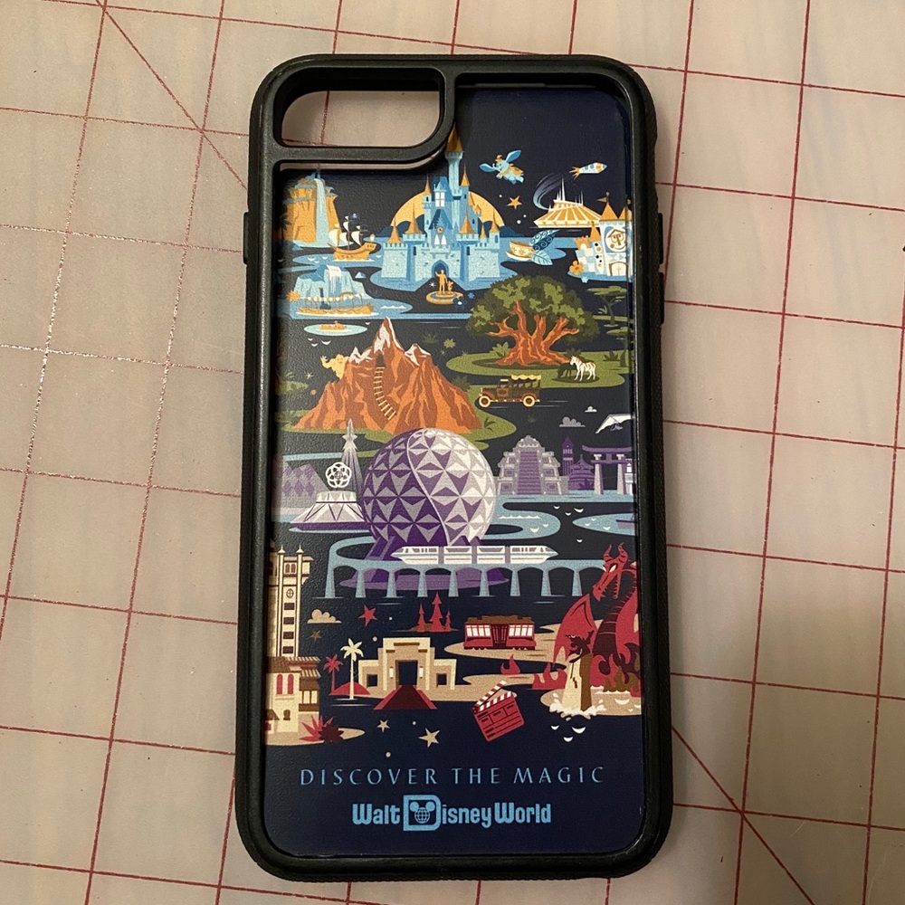 iPhone 7 Plus Disney phone case
